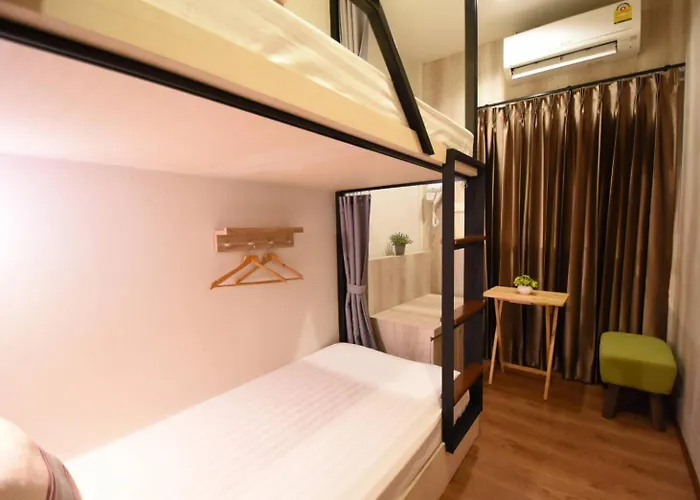 Silom Forest Exclusive 3* בנגקוק